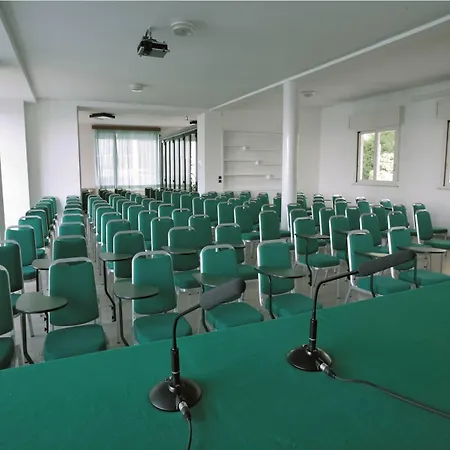 Sans Souci Otel 4*