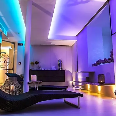 Hotel Sans Souci 4*