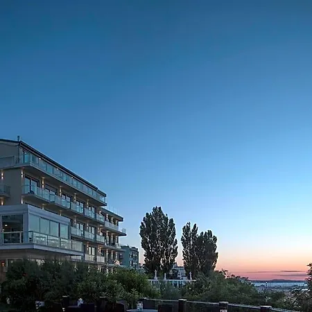 Sans Souci 4*