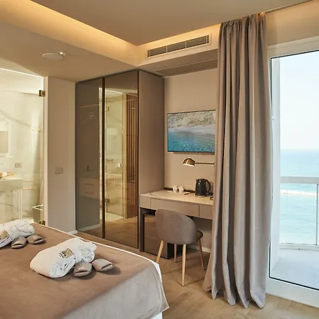 Sans Souci 4*