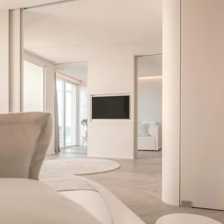 Sans Souci 4*
