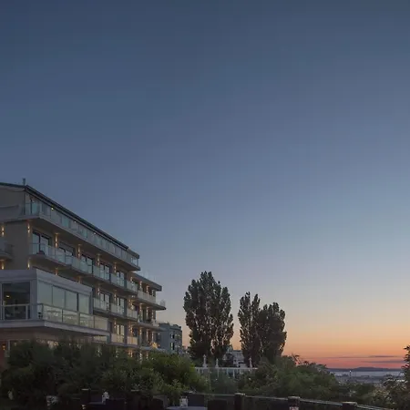 Sans Souci Hotel