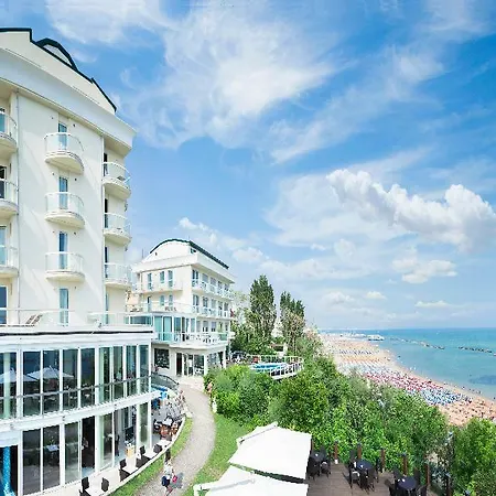 Sans Souci 4*